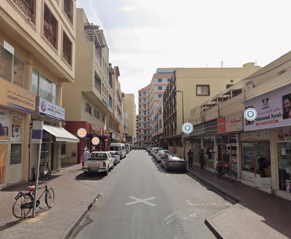 stay in Dubai on a budget