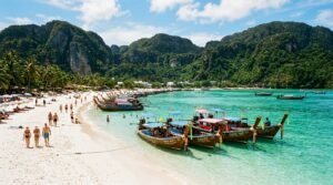bali vs phuket